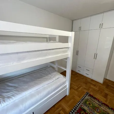 Apartment Apartman Green *